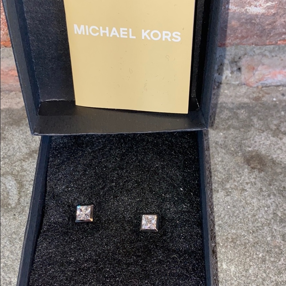 NWOT Michael Kors Silver Earrings